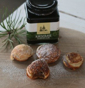 æbleskiver med chokolade