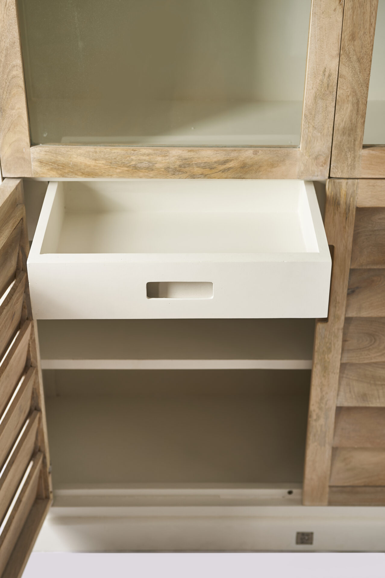 Vitrineskab - Pacifica Glass Cabinet - BESTILLINGSVARER Vitrineskab - Pacifica Glass Cabinet - BESTILLINGSVARER