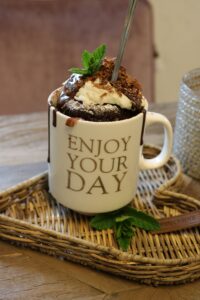 cake in a cup