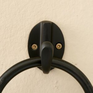 lille knage sort - small kitchen hook black s