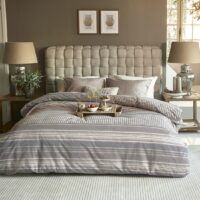 Dobbeltseng - Room 48 Double Bed, mouliné linen, fabulous flax BESTILLINGSVARER Dobbeltseng - Room 48 Double Bed, mouliné linen, fabulous flax BESTILLINGSVARER