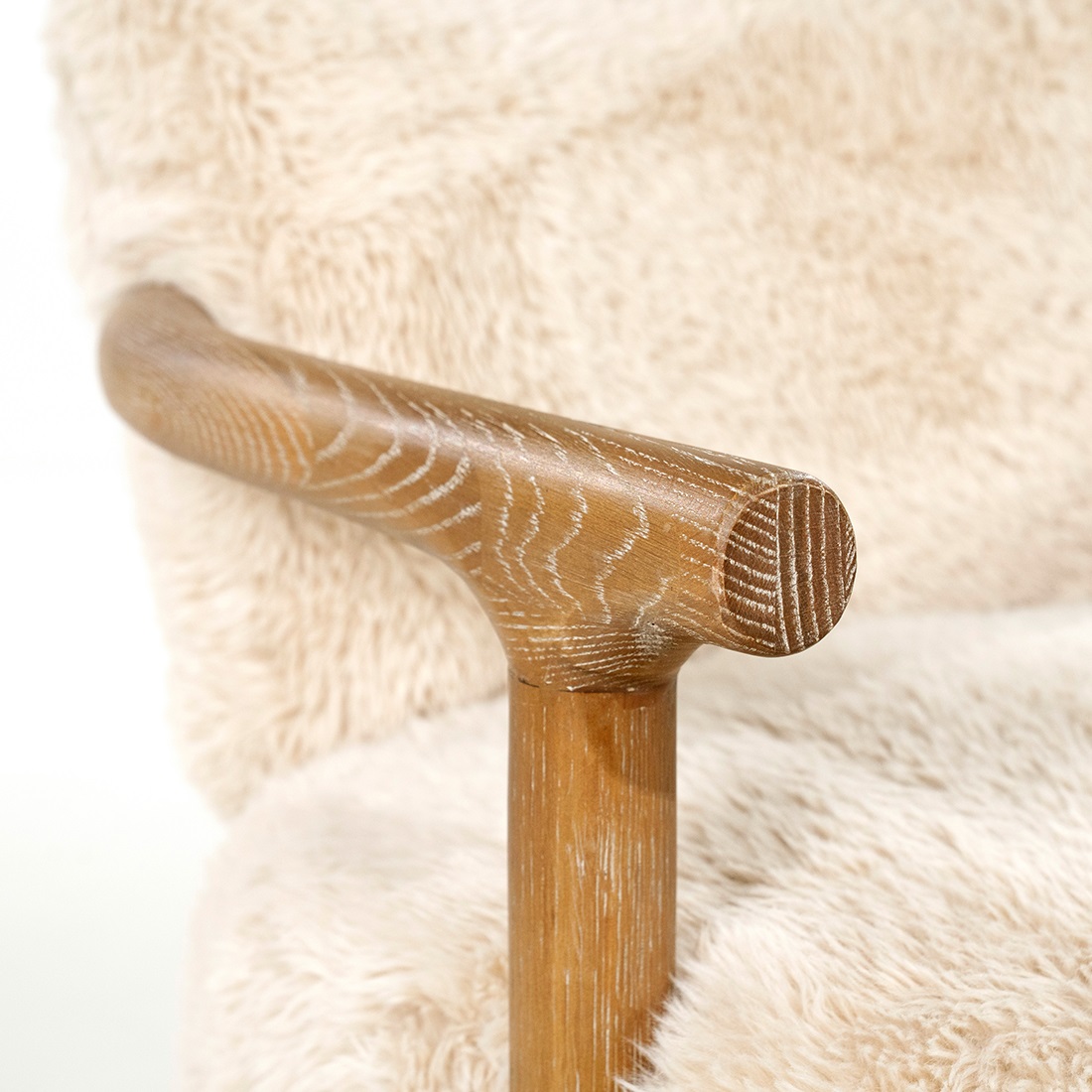 Lænestol Glenn Armchair Cloud Fur BESTILLINGSVARER Lænestol Glenn Armchair Cloud Fur BESTILLINGSVARER