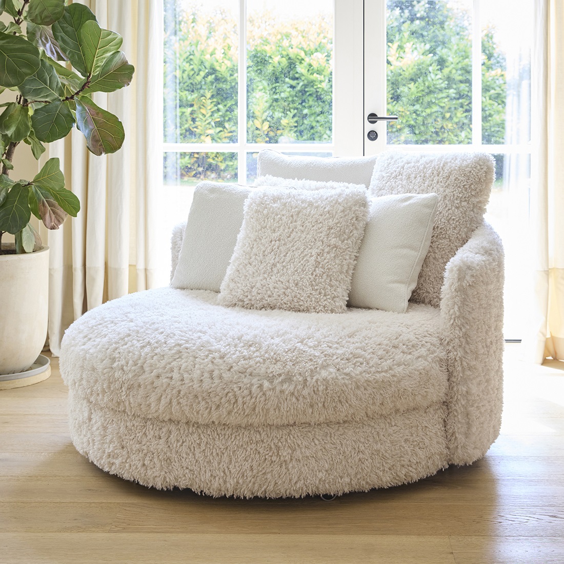 Carmin Daybed w 3 Pill WLion BESTILLINGSVARER Carmin Daybed w 3 Pill WLion BESTILLINGSVARER
