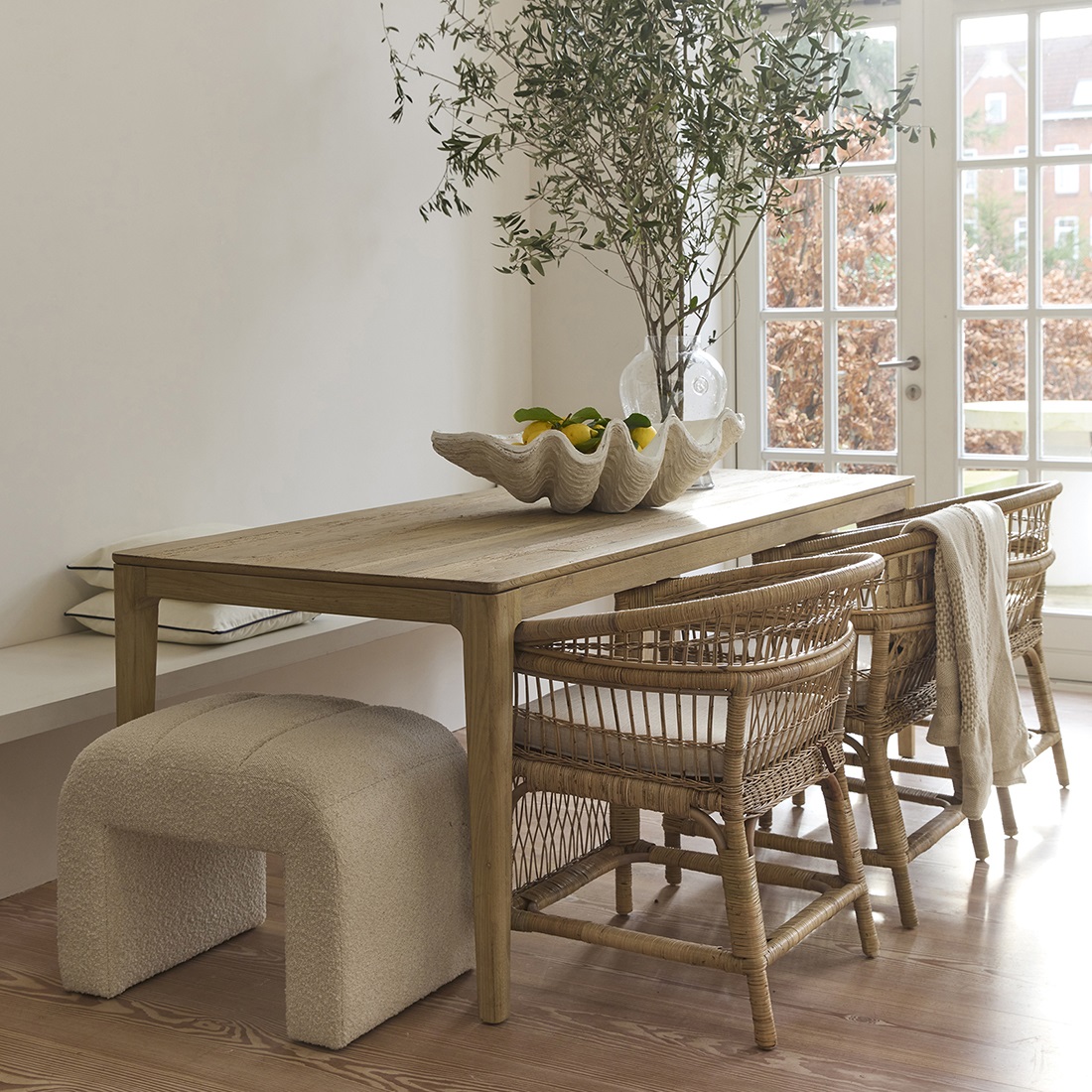 Spisebord Imola Dining Table 220x90 BESTILLINGSVARER Spisebord Imola Dining Table 220x90 BESTILLINGSVARER